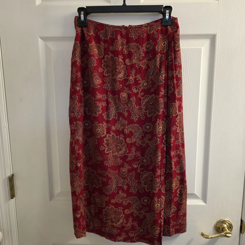 Talbots Vintage Midi Wrap Paisley Red Skirt Petite 90s Equestrian Size 6 Friends
